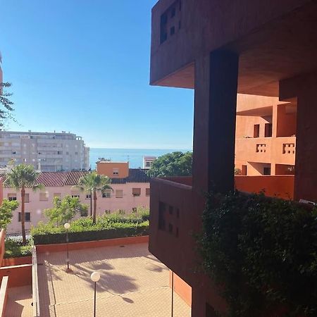 Central Estepona 3 Bed Apt With Pool And Parking Kültér fotó