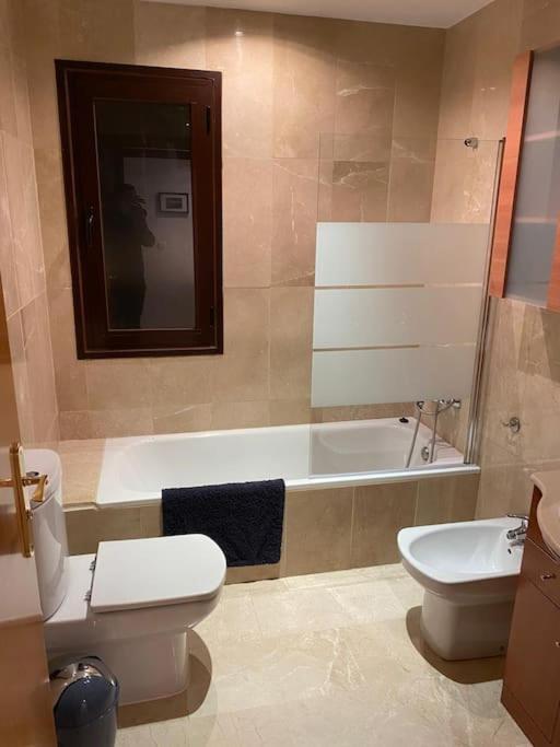 Central Estepona 3 Bed Apt With Pool And Parking Kültér fotó