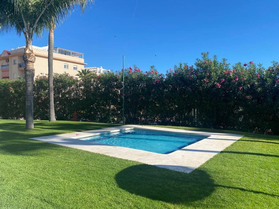 Central Estepona 3 Bed Apt With Pool And Parking Kültér fotó