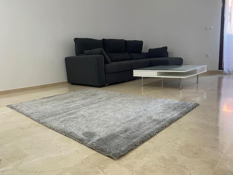 Central Estepona 3 Bed Apt With Pool And Parking Kültér fotó